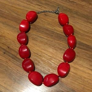 Chunky Beaded necklace: Red